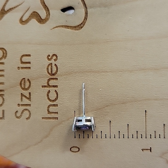 🔥LAST PAIR🔥 MYSTIC TOPAZ STUD EARRINGS - Picture 6 of 8